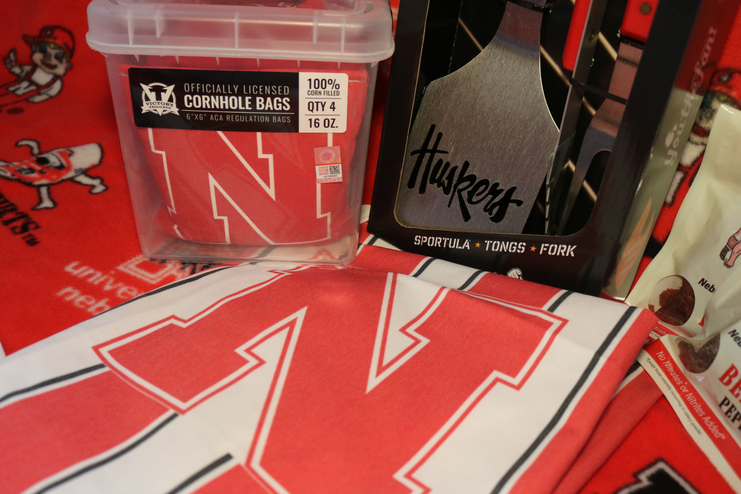 Husker Tailgate Dominator Gift Box